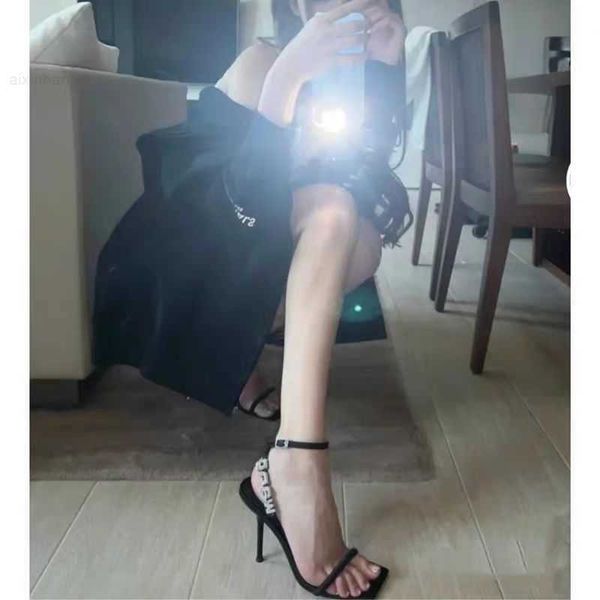 netizen same style 2023 new one line diamond letter high heels thin heel square head sandals, Black
netizen same style 2023 new one line diamond letter high heels thin heel square head sandals, Black