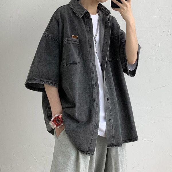 casual 2023 summer denim shirt men's short sleeve loose youth korean trend y2k half thin male streetwear jacket, White;black
casual 2023 summer denim shirt men's short sleeve loose youth korean trend y2k half thin male streetwear jacket, White;black
