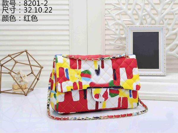 classic women chain handbag designer bag lady crossbody shoulderbag leather large capacity individual printing shopping tote women letter cl
classic women chain handbag designer bag lady crossbody shoulderbag leather large capacity individual printing shopping tote women letter cl