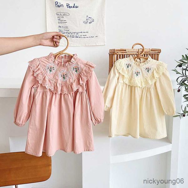 girl's dresses retro embroidered dress spring autumn new children's casual loose long-sleeved princess wt853 r230607, Red;yellow
girl's dresses retro embroidered dress spring autumn new children's casual loose long-sleeved princess wt853 r230607, Red;yellow