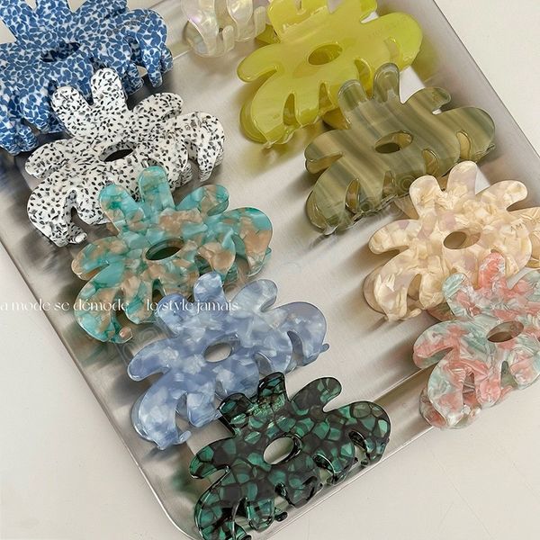 korean woman new flower color hollowed out acetate hair claws lady hair clips barrettes headwear girls fashion hair accessories, Slivery;white
korean woman new flower color hollowed out acetate hair claws lady hair clips barrettes headwear girls fashion hair accessories, Slivery;white