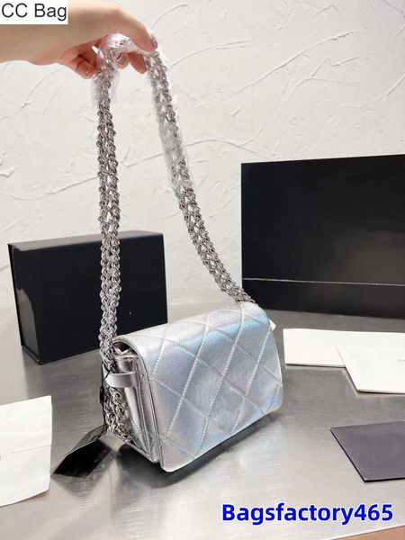 cc bag 9a 23ss years bag old female students quilting classic mini mesh chain thickening classic flap crossbody bag spring calf luxury desig, White
cc bag 9a 23ss years bag old female students quilting classic mini mesh chain thickening classic flap crossbody bag spring calf luxury desig, White
