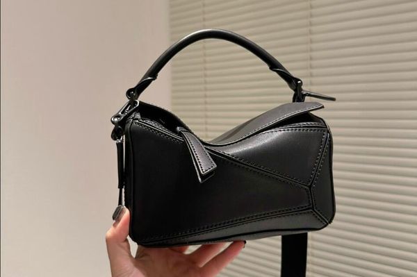 designer puzzles bag crossbody shoulder bag 2 size messenger bags real leather luxury classic calfskin women cuboid shape handle purse
designer puzzles bag crossbody shoulder bag 2 size messenger bags real leather luxury classic calfskin women cuboid shape handle purse