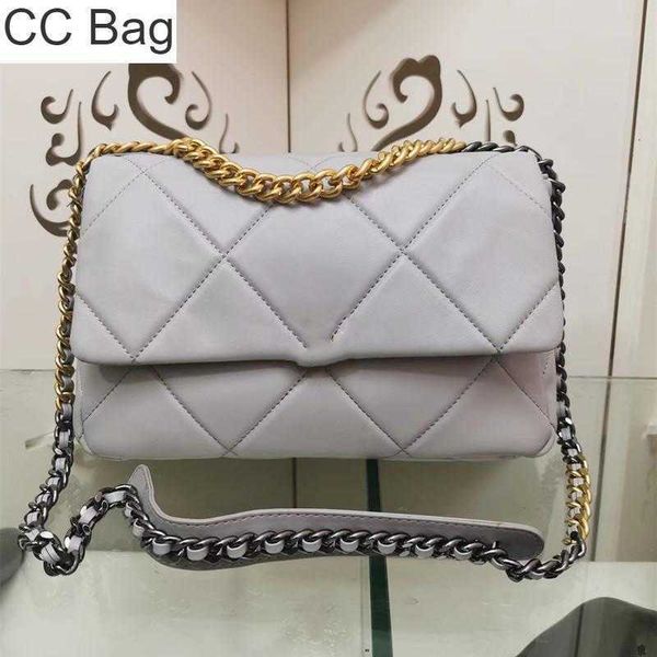 cc bag 9a 9a r luxury women's bag shoulder messenger 19bag classic brand fashion leather chain diamond bag jy6d, White
cc bag 9a 9a r luxury women's bag shoulder messenger 19bag classic brand fashion leather chain diamond bag jy6d, White