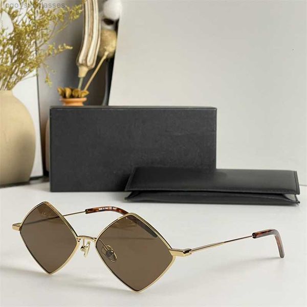 fashion sunglasses 302 for women sun glasses mens sunglass gafas de sol glass uv400 lens with random matching box, White;black
fashion sunglasses 302 for women sun glasses mens sunglass gafas de sol glass uv400 lens with random matching box, White;black