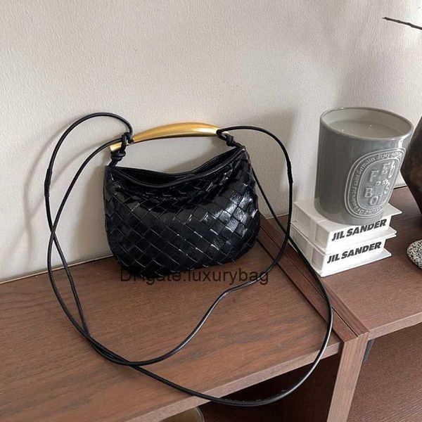 aaaaabotteg uneta jodie mini teen intrecciato by niche designer european sardine black woven bag women french women's bag messenger bag
aaaaabotteg uneta jodie mini teen intrecciato by niche designer european sardine black woven bag women french women's bag messenger bag