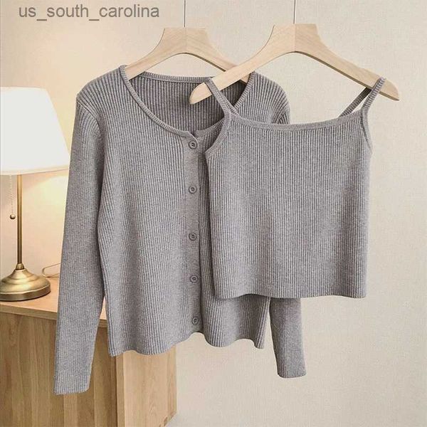 casual sling camisole knitted cardigan jacket women korean fashion basic vest+long sleeve solid 2 piece set sweater oversize l230522, White
casual sling camisole knitted cardigan jacket women korean fashion basic vest+long sleeve solid 2 piece set sweater oversize l230522, White