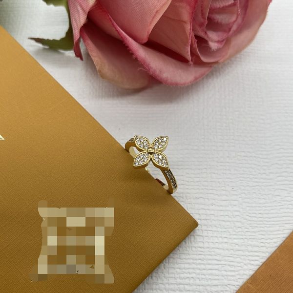 luxury designer extravagant brand letter band rings 18k gold plated stainless steel open ring fashion women men turquoise crystal metal jewe, Silver
luxury designer extravagant brand letter band rings 18k gold plated stainless steel open ring fashion women men turquoise crystal metal jewe, Silver