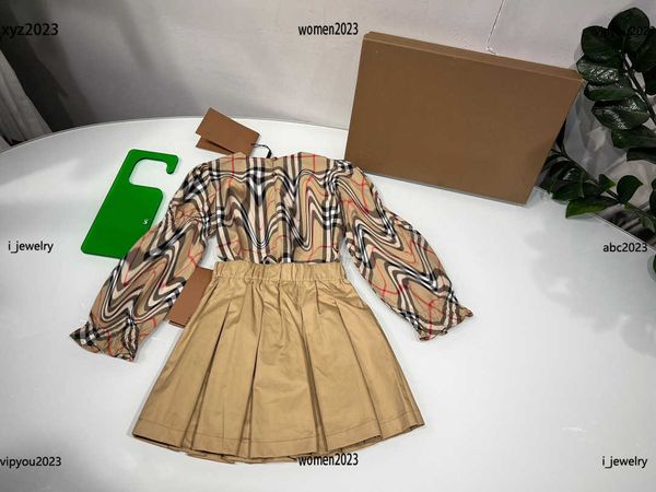 luxury tracksuits girl skirt set kids clothes child sets 2pcs round neck long sleeve shirt and khaki pleated skirt #multiple product, White
luxury tracksuits girl skirt set kids clothes child sets 2pcs round neck long sleeve shirt and khaki pleated skirt #multiple product, White