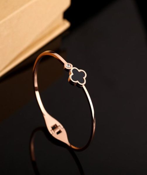 2022 lucky clover titanium steel bangle gold silver flower bracelet simple fashion trendy bracelet jewelry8783221, Black
2022 lucky clover titanium steel bangle gold silver flower bracelet simple fashion trendy bracelet jewelry8783221, Black