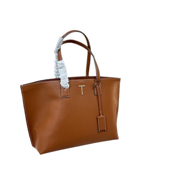 luxurys designer women handbag brown black tote bags burbrery wallet shopping shoulder crossbody purse genuine leather large capacity classi
luxurys designer women handbag brown black tote bags burbrery wallet shopping shoulder crossbody purse genuine leather large capacity classi