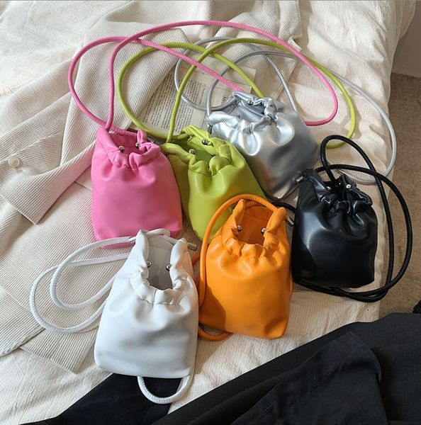 women shoulder bags with chain drawstring wallet small pu leather cross body bag fashion mobile phone pouch quality lady purse
women shoulder bags with chain drawstring wallet small pu leather cross body bag fashion mobile phone pouch quality lady purse