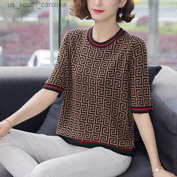 new women summer mothers pullover clothes oversized short sleeve loose casual t-shirt printed haraju retro middle-aged 5xl l230522, White
new women summer mothers pullover clothes oversized short sleeve loose casual t-shirt printed haraju retro middle-aged 5xl l230522, White