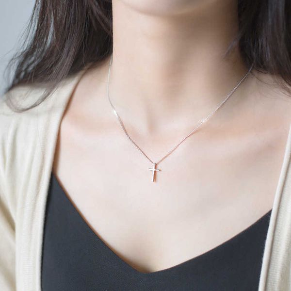 silver cross necklace women's korean version temperament cross collar chain sweet and simple personality necklace d0439, Black
silver cross necklace women's korean version temperament cross collar chain sweet and simple personality necklace d0439, Black