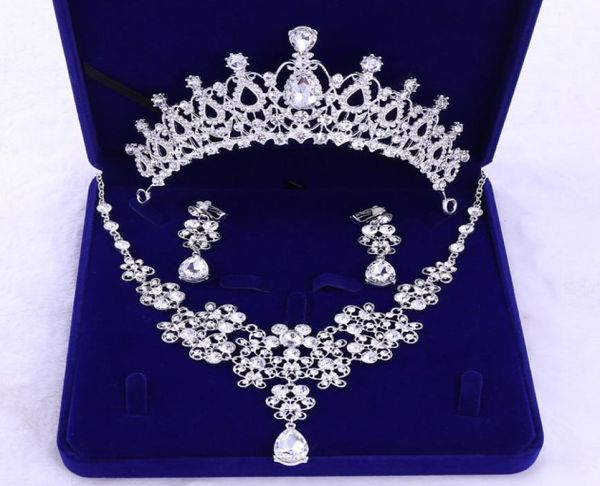 2019 silver crystal flowers bridal jewelry sets rhinestone statement necklace earrings crowns set wedding dress accessories9305519, White
2019 silver crystal flowers bridal jewelry sets rhinestone statement necklace earrings crowns set wedding dress accessories9305519, White
