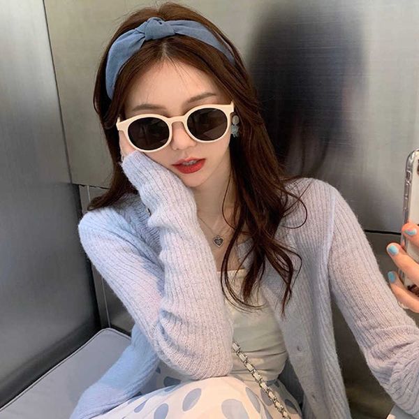 frames 2023 new tr polarizing sunglasses for women high sense ins beige white frame myopia anti ultraviolet strong light sunglasses, White;black
frames 2023 new tr polarizing sunglasses for women high sense ins beige white frame myopia anti ultraviolet strong light sunglasses, White;black