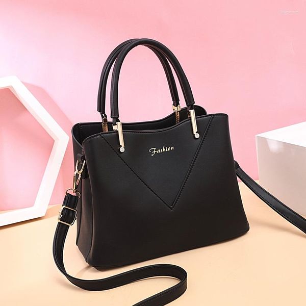 shoulder bags autumn trend quality one messenger bag women fashion simple pu handbag
shoulder bags autumn trend quality one messenger bag women fashion simple pu handbag