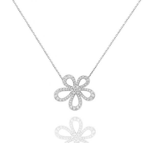 2021 exquisite diamond four leaf clover camellia pendant clavicle chain necklace 18k gold fashion classic for van womengirls wedd6378127, Silver
2021 exquisite diamond four leaf clover camellia pendant clavicle chain necklace 18k gold fashion classic for van womengirls wedd6378127, Silver