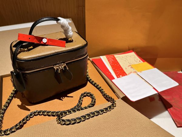 nice bb vanity pm handbag purse women cowhide leather canvas vanity case crossbody totes bag
nice bb vanity pm handbag purse women cowhide leather canvas vanity case crossbody totes bag