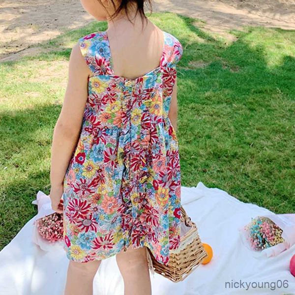 girl's dresses baby girls beach summer flowers front and back double-sided charm vestido princess dress new fashion children's clo, Red;yellow
girl's dresses baby girls beach summer flowers front and back double-sided charm vestido princess dress new fashion children's clo, Red;yellow