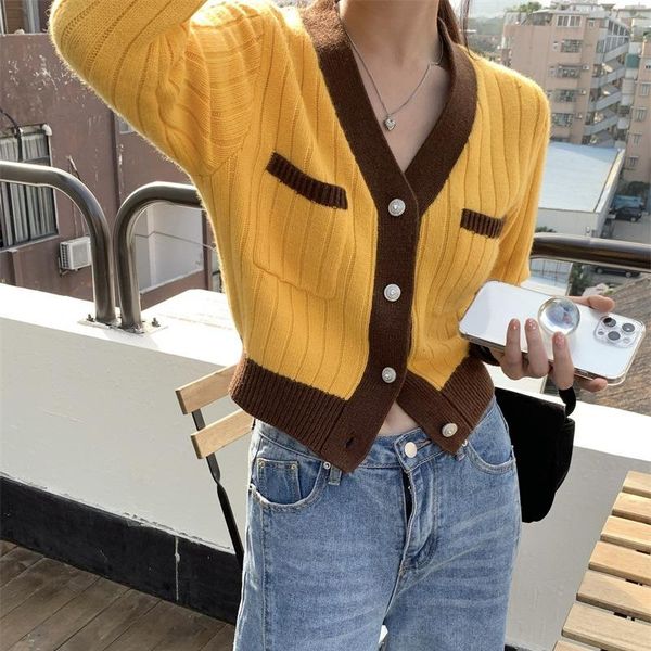 sweaters gentle v neck knitted sweater women spring and autumn fashion short color matching cardigan jacket ins niche temperament sweater, White;black
sweaters gentle v neck knitted sweater women spring and autumn fashion short color matching cardigan jacket ins niche temperament sweater, White;black
