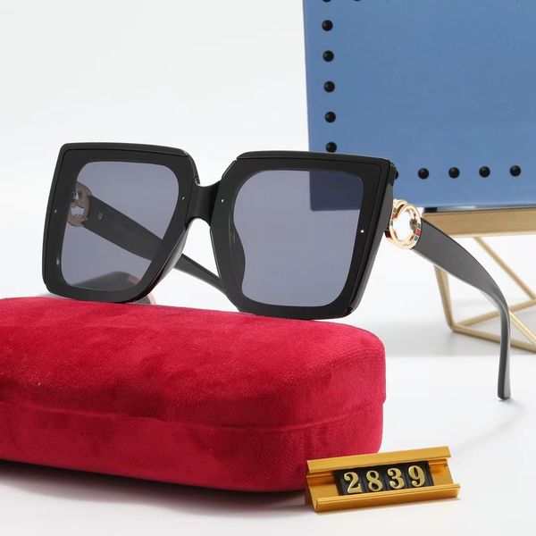 designer sunglasses women men sunglasses fashion outdoor uv400 sun glasses classic retro eyewear goggles sport traveling multiple style shad, White;black
designer sunglasses women men sunglasses fashion outdoor uv400 sun glasses classic retro eyewear goggles sport traveling multiple style shad, White;black