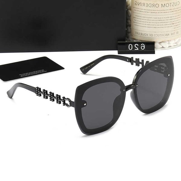 sunglasses for designer chann women and men fashion model special uv 400 protection letter leg double beam frame outdoor brands design alloy, White;black
sunglasses for designer chann women and men fashion model special uv 400 protection letter leg double beam frame outdoor brands design alloy, White;black