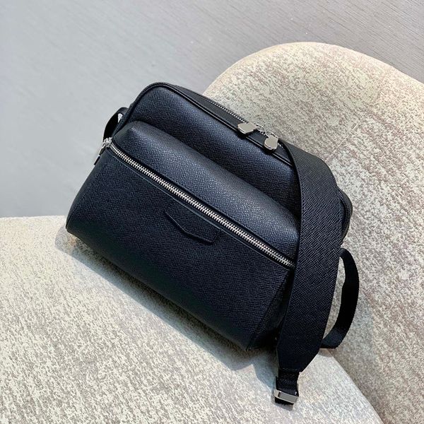 designer messenger bag genuine leather handbag 26cm luxury crossbody bag delicate knockoff men's bag with box yl317
designer messenger bag genuine leather handbag 26cm luxury crossbody bag delicate knockoff men's bag with box yl317