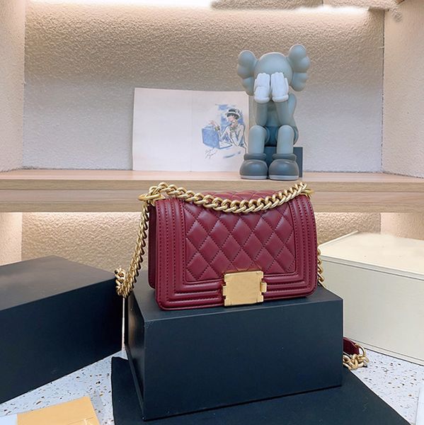 fashion designer woman bag shoulder bags banquet wedding smooth leather adjustable shoulder strap hands-tote bag metal button diamond lattic
fashion designer woman bag shoulder bags banquet wedding smooth leather adjustable shoulder strap hands-tote bag metal button diamond lattic
