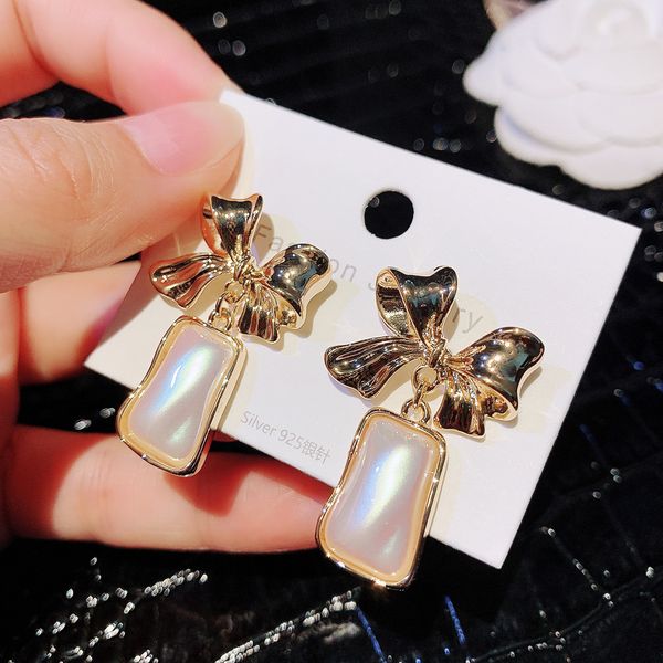 fashion popular luxury designer cute sweet bow pendant pearl drop stud earrings for women girls sterling silver post stunning chic jewelry g, Golden;silver
fashion popular luxury designer cute sweet bow pendant pearl drop stud earrings for women girls sterling silver post stunning chic jewelry g, Golden;silver