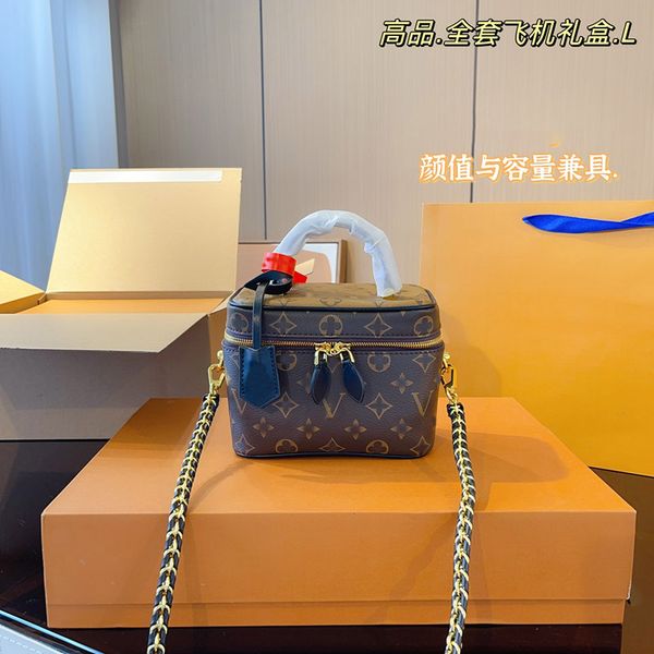 designer bag shoulder crossbody luxury women's chain handbag wholesale imitation handbag gold logo handbag with dust bag
designer bag shoulder crossbody luxury women's chain handbag wholesale imitation handbag gold logo handbag with dust bag