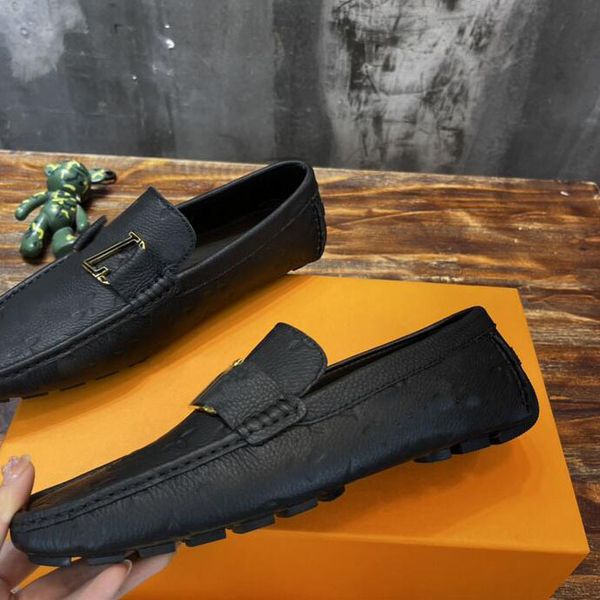2023 luxury brand italian men's casual shoes moccasin leather casual shoes breathable non-slip black driving shoes plus size 38-46
2023 luxury brand italian men's casual shoes moccasin leather casual shoes breathable non-slip black driving shoes plus size 38-46