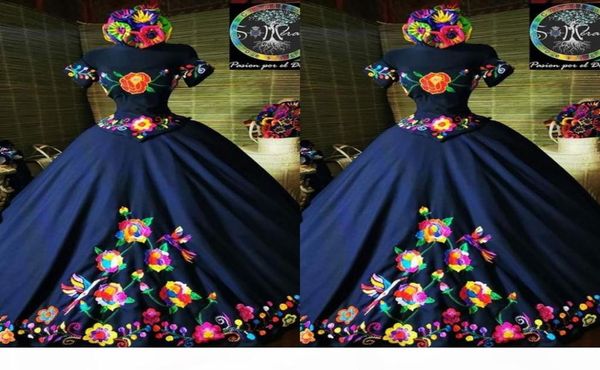 2021 fashion charro mexico quinceanera dresses navy blue embroidered off the shoulder satin corset back sweet 15 girls prom dress 2831900, Blue;red
2021 fashion charro mexico quinceanera dresses navy blue embroidered off the shoulder satin corset back sweet 15 girls prom dress 2831900, Blue;red