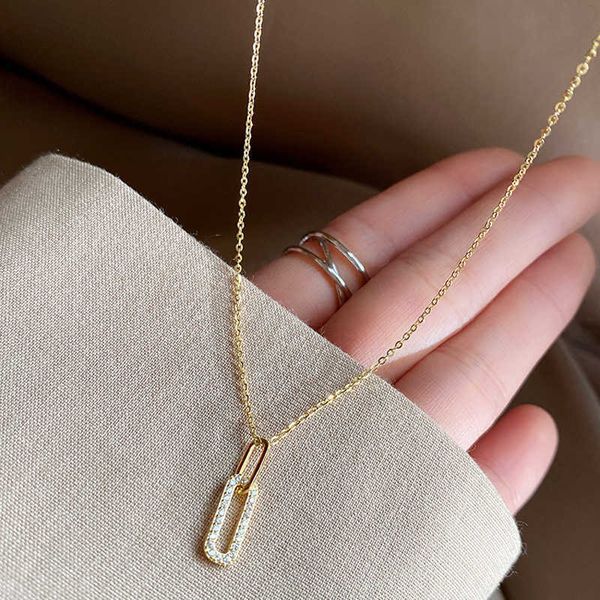 2021 new fashion silver necklace feminine high sense of minority clavicle chain net red jewelry neck chain accessories, Black
2021 new fashion silver necklace feminine high sense of minority clavicle chain net red jewelry neck chain accessories, Black