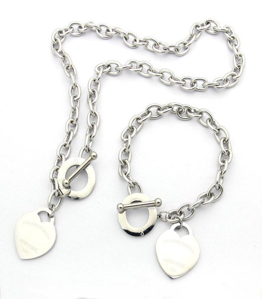 stainless steel simple design necklaces classic style peach heart thick bracelets sets women designer jewelry wholesal6931787, Silver
stainless steel simple design necklaces classic style peach heart thick bracelets sets women designer jewelry wholesal6931787, Silver