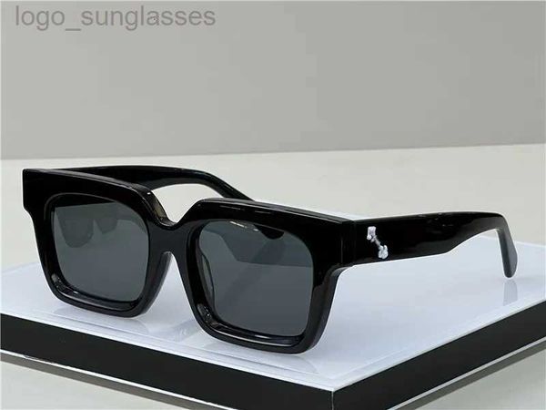 luxury designer sunglasses for men women mens cool style fashion classic thick plate black white square frame eyewear man sun glasses design, White;black
luxury designer sunglasses for men women mens cool style fashion classic thick plate black white square frame eyewear man sun glasses design, White;black