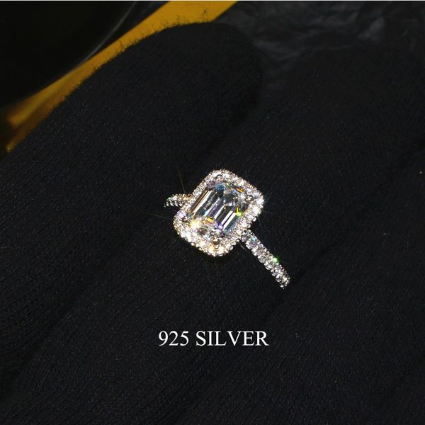 luxury emerald cut 2ct diamond cz promise ring white gold filled engagement wedding band rings for women bridal party jewelry, Slivery;golden
luxury emerald cut 2ct diamond cz promise ring white gold filled engagement wedding band rings for women bridal party jewelry, Slivery;golden