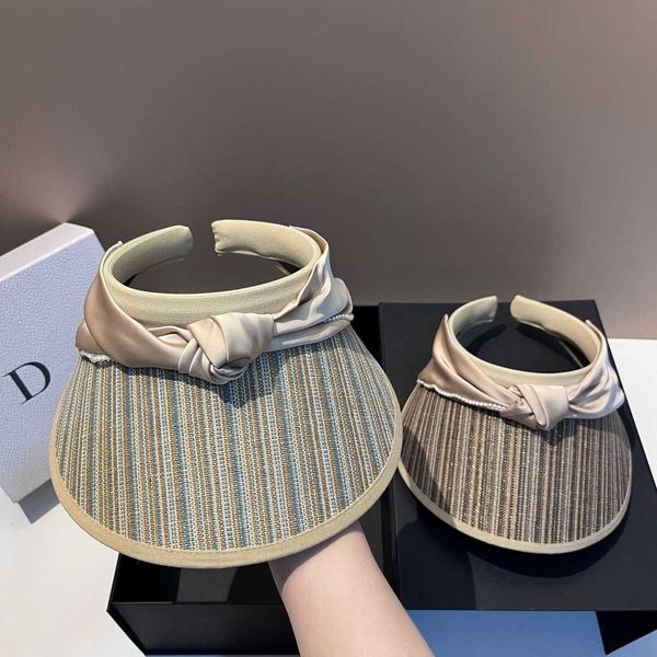 designer golf cap brand small fragrant wind pearl ribbon flower big eave empty super summer outdoor beach sunshade sun protection light luxu, Blue;gray
designer golf cap brand small fragrant wind pearl ribbon flower big eave empty super summer outdoor beach sunshade sun protection light luxu, Blue;gray