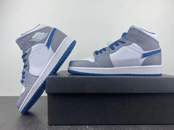 basketball shoes jumpman 1s middle grey blue bottom designer outdoor sneakers with original box and fast ship
basketball shoes jumpman 1s middle grey blue bottom designer outdoor sneakers with original box and fast ship