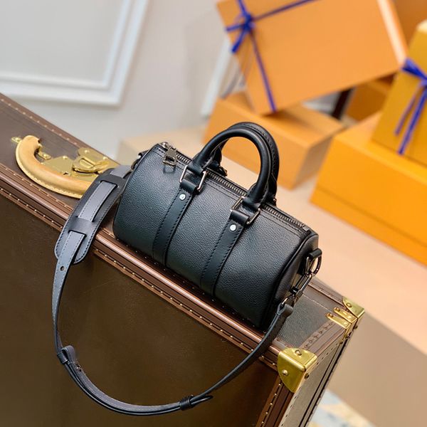 designer men's handbag genuine leather shoulder bag 25cm delicate knockoff crossbody bag with box yl300
designer men's handbag genuine leather shoulder bag 25cm delicate knockoff crossbody bag with box yl300