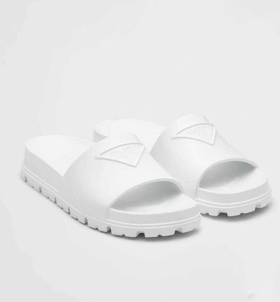 summer casual streetwear sandals shoes embossed rubber slides women men light weight slip on beach slippers comfort walking 35-45, Black
summer casual streetwear sandals shoes embossed rubber slides women men light weight slip on beach slippers comfort walking 35-45, Black