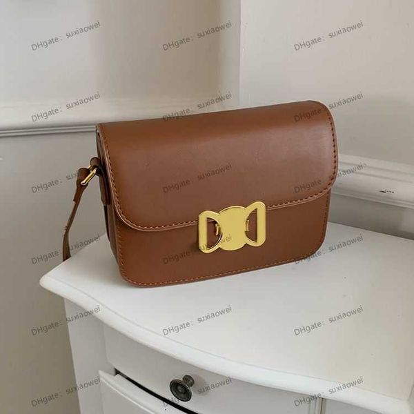 classic retro shoulder bag pu leather fashion women diagonal bag small square bags luxury designer underarm bag evening dress bags purse
classic retro shoulder bag pu leather fashion women diagonal bag small square bags luxury designer underarm bag evening dress bags purse