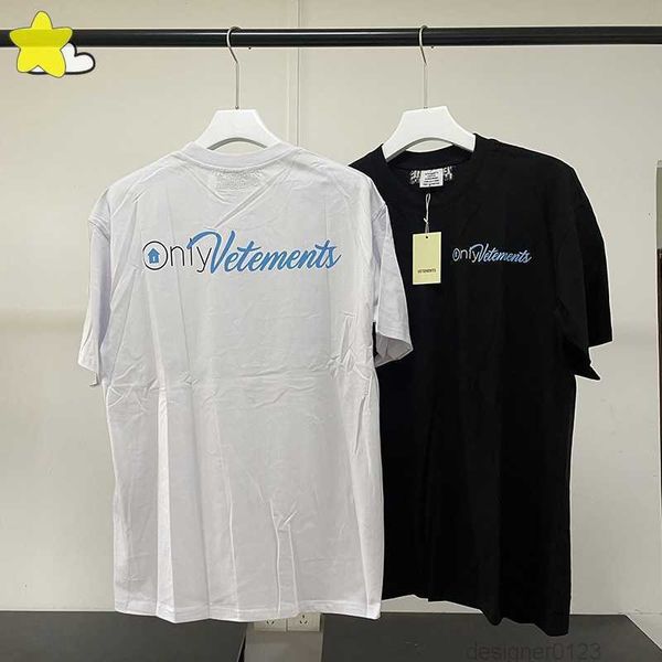 2023 blue cursive letter printing vetements t shirts men women casual loose streetwear tee back embroidered vetements, White;black
2023 blue cursive letter printing vetements t shirts men women casual loose streetwear tee back embroidered vetements, White;black