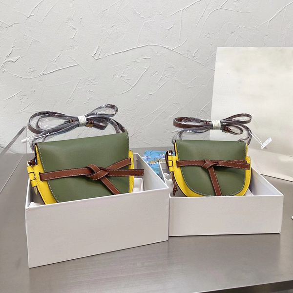 stylish new designer bag leather personality crossbody bag out of the street full of holiday style shoulder bag
stylish new designer bag leather personality crossbody bag out of the street full of holiday style shoulder bag