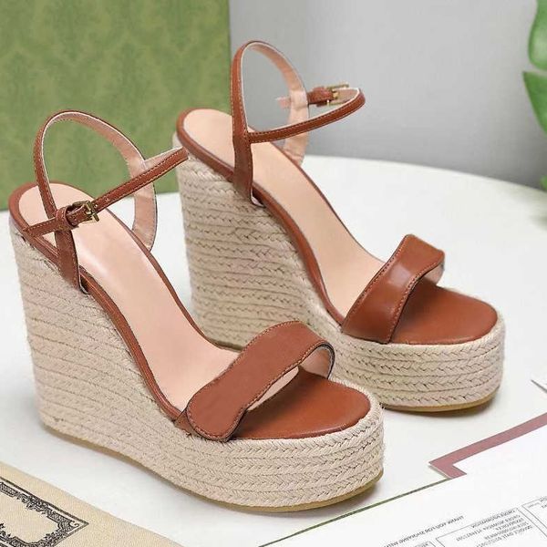 espadrille women leather platform sandals pump designer lady adjustable ankle strap buckle cord wedge-shaped 85mm heel sandal black high hee
espadrille women leather platform sandals pump designer lady adjustable ankle strap buckle cord wedge-shaped 85mm heel sandal black high hee