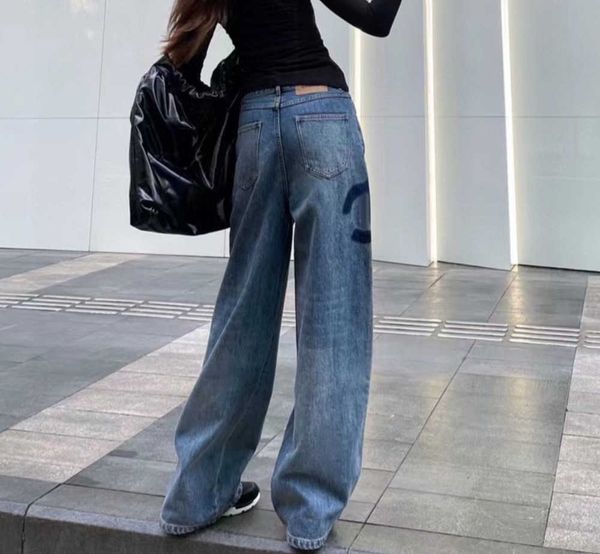 Jeans Women's High-waisted Designer Straight-through Wide Leg Show Thin Women Casual Pants Size S-L-
Jeans Women's High-waisted Designer Straight-through Wide Leg Show Thin Women Casual Pants Size S-L-
