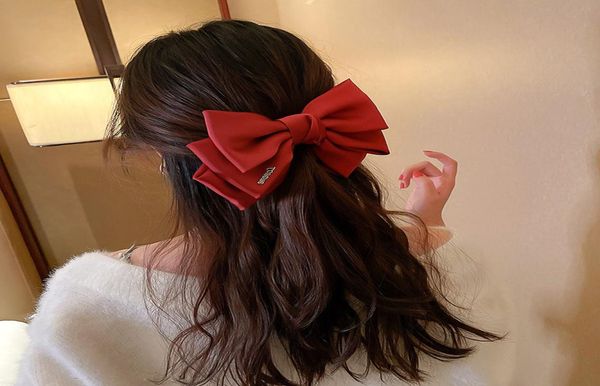 accessories korean satin retro bow hairpin french satin high sense clip women039s new large spring clips style1381880, Silver
accessories korean satin retro bow hairpin french satin high sense clip women039s new large spring clips style1381880, Silver