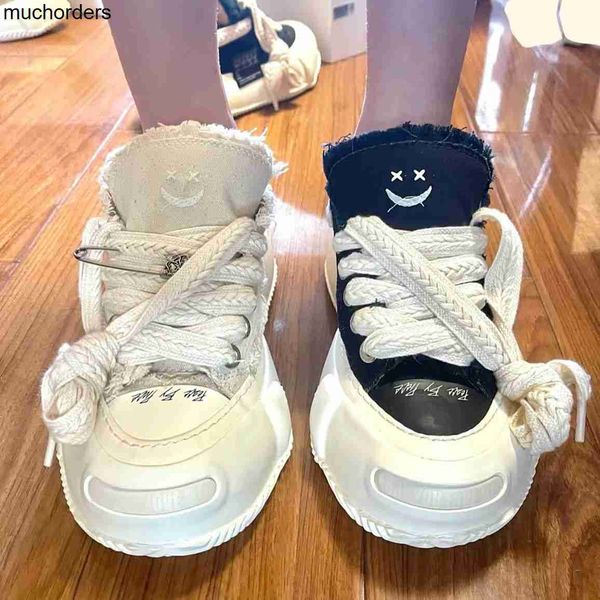 vanness wu's canvas shoes of the same style hidden style open mouth laughing yang exceed the thick soled casual beggar shoes of the for, Black
vanness wu's canvas shoes of the same style hidden style open mouth laughing yang exceed the thick soled casual beggar shoes of the for, Black