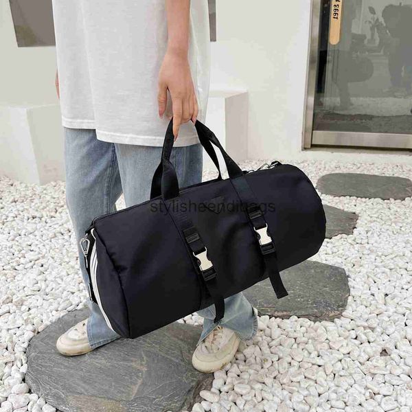 fashion travel bags nylon duffel bags men handbags women oxford storage bag large capacity lightweight sport outdoor packs luggage gentleman
fashion travel bags nylon duffel bags men handbags women oxford storage bag large capacity lightweight sport outdoor packs luggage gentleman