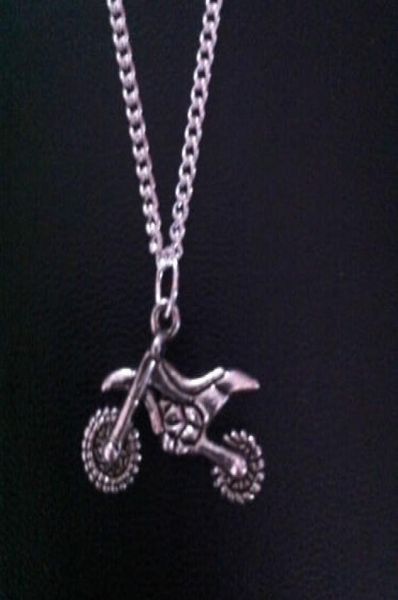 10pcs vintage silver dirt bike motorcycle charms statement collar choker necklaces pendant fashion jewelry alloy for women girls b8926958
10pcs vintage silver dirt bike motorcycle charms statement collar choker necklaces pendant fashion jewelry alloy for women girls b8926958